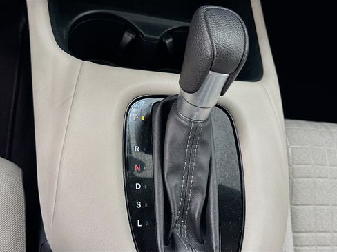 Used 2023 Honda HR-V LX image 24