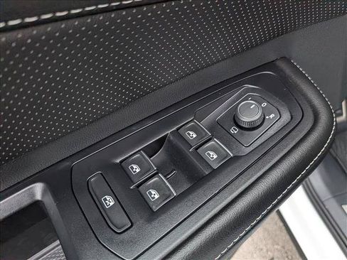 Used 2026 Volkswagen Atlas SEL Premium R-Line AWD/4WD image 33