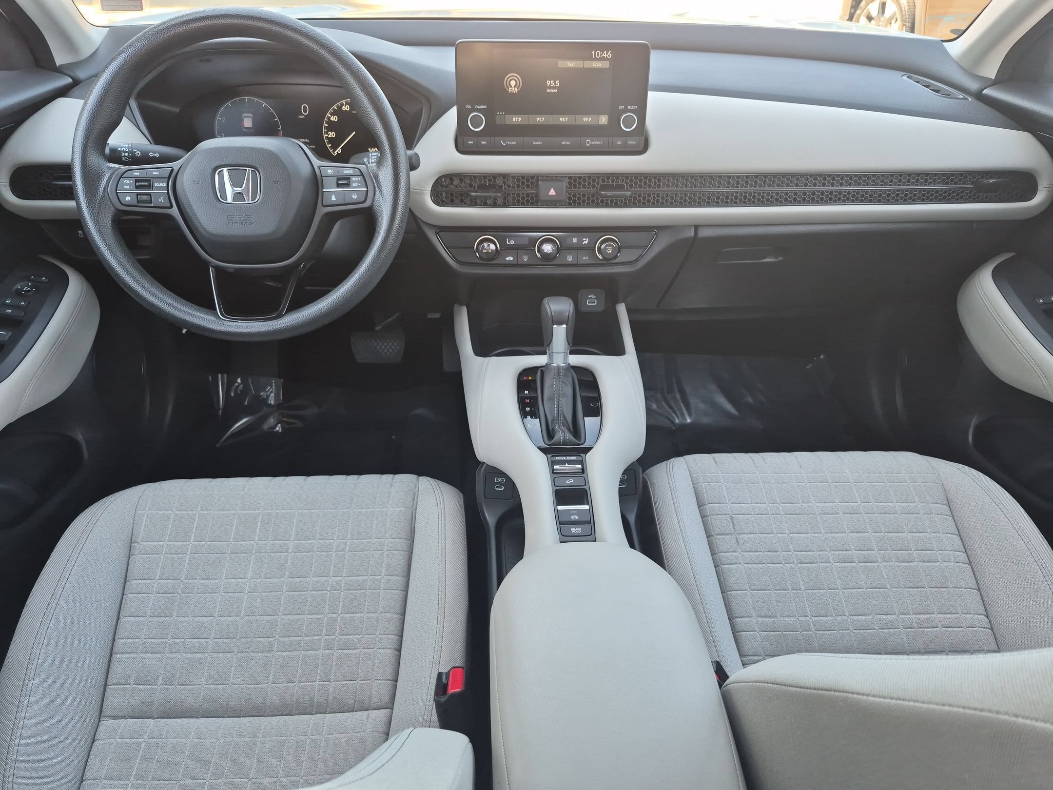 Used 2024 Honda HR-V LX image 24