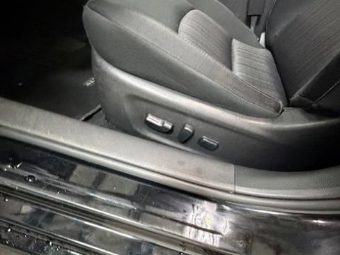 Used 2024 Nissan Altima 2.5 SV w/ SV Premium Package FWD image 15
