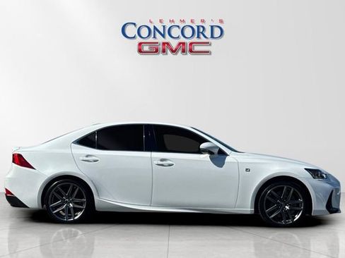 Used 2018 Lexus IS 300 F Sport RWD image 3