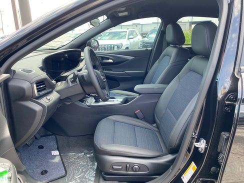 New 2026 Buick Envista Sport Touring w/ Convenience I Package FWD image 9