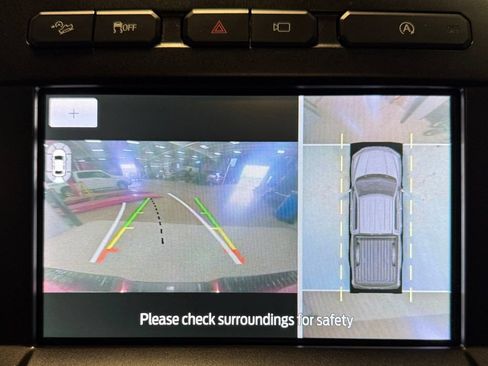 Used 2020 Ford F150 Lariat w/ Equipment Group 502A Luxury AWD/4WD image 16