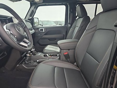 New 2026 Jeep Wrangler Sahara image 20