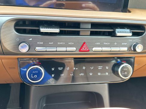 New 2026 Hyundai Palisade Calligraphy FWD image 19