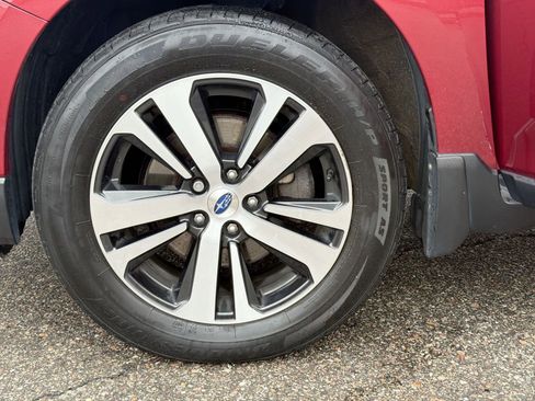 Used 2018 Subaru Outback 2.5i Limited AWD/4WD image 19