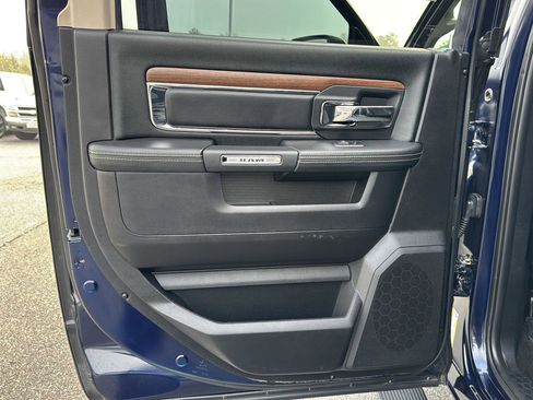Used 2016 RAM 1500 Laramie w/ Convenience Group image 15