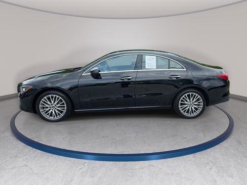 Used 2025 Mercedes-Benz CLA 250 image 8