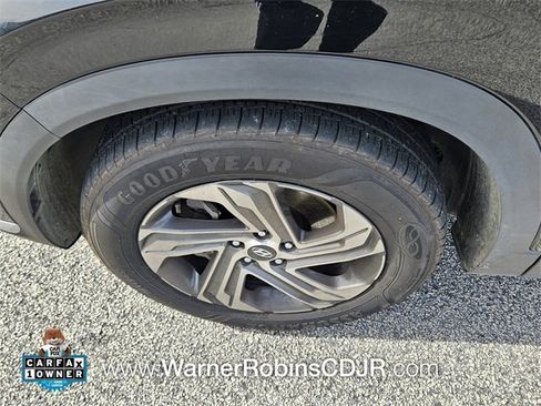 Used 2021 Hyundai Santa Fe SEL w/ Cargo Package image 16