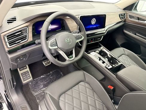 New 2026 Volkswagen Atlas SEL Premium R-Line AWD/4WD image 9