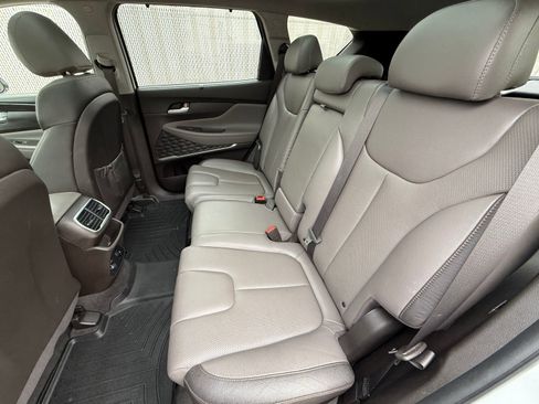 Used 2020 Hyundai Santa Fe SEL image 23