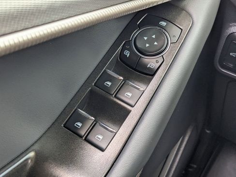 Used 2025 Ford Explorer Active RWD image 22