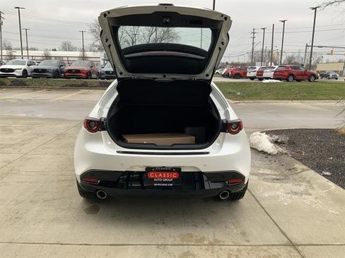 New 2026 MAZDA MAZDA3 Hatchback w/Premium Plus Pkg image 6