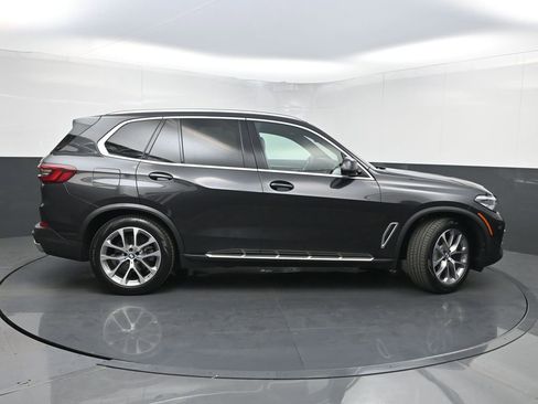 Used 2023 BMW X5 xDrive40i w/ Luxury Seating Package image 46