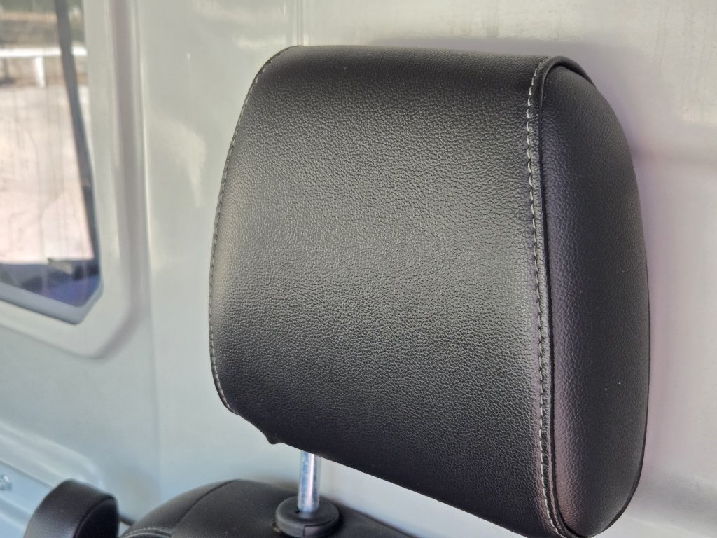 Used 2024 Ford Transit 250 148 Medium Roof RWD image 16