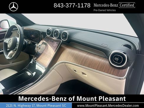Used 2024 Mercedes-Benz GLC 300 image 31