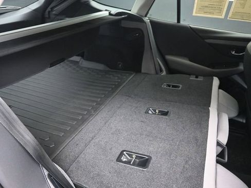 Used 2020 Subaru Outback Premium AWD/4WD image 27