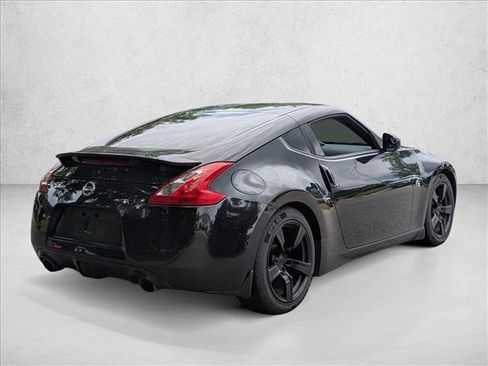 Used 2009 Nissan 370Z Coupe w/ Aerodynamics Pkg RWD image 5