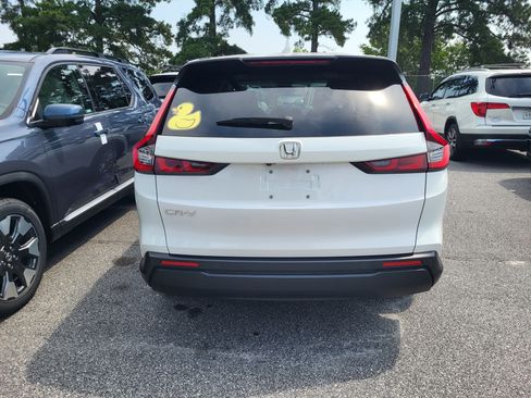 Used 2024 Honda CR-V EX-L image 5