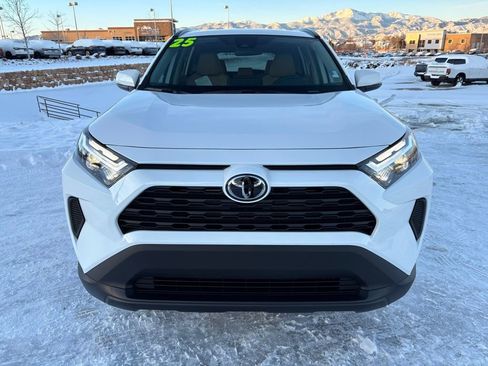 Used 2025 Toyota RAV4 XLE image 2