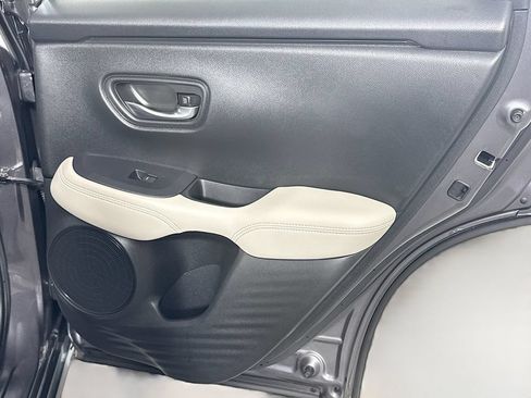 Certified 2024 Honda HR-V LX image 26