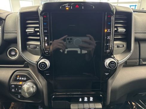 Used 2025 RAM 1500 Laramie image 50