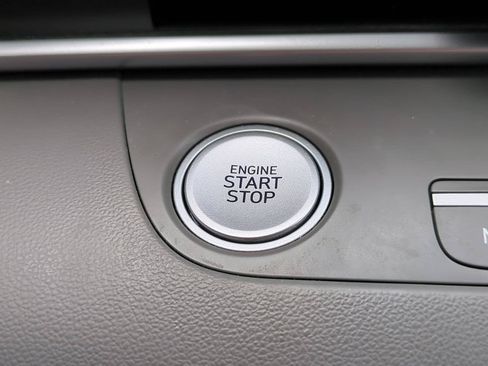 Used 2023 Hyundai Elantra SEL w/ Convenience Package FWD image 26