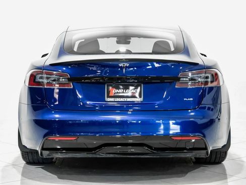 Used 2021 Tesla Model S Plaid image 5