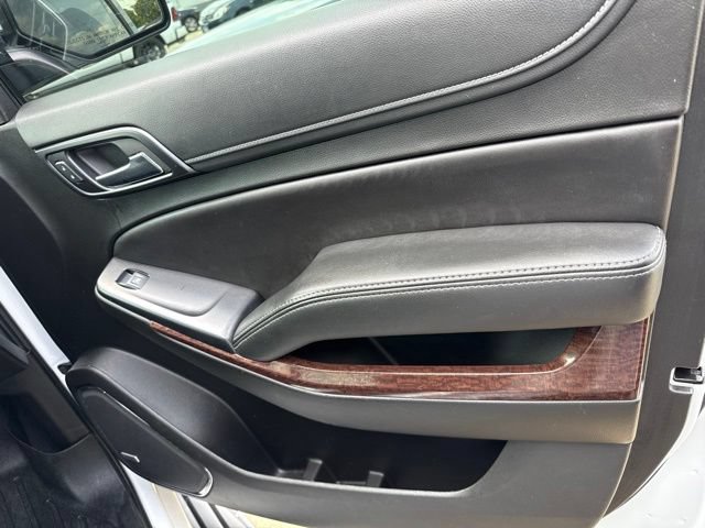 Used 2019 GMC Yukon XL SLT AWD/4WD image 13