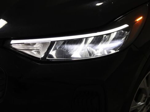 Used 2025 Ford Escape Active image 49