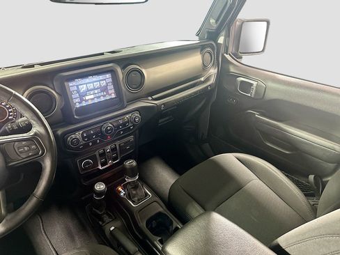 Used 2019 Jeep Wrangler Unlimited Sport S AWD/4WD image 24