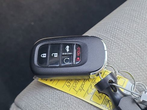 Used 2023 Honda Accord EX image 32