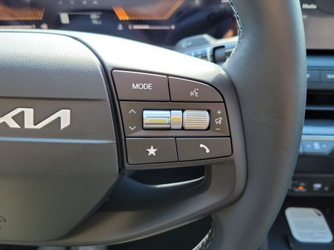 New 2026 Kia K4 EX FWD image 25