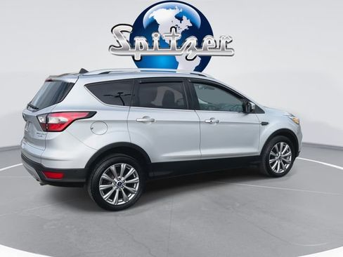 Used 2018 Ford Escape Titanium image 9