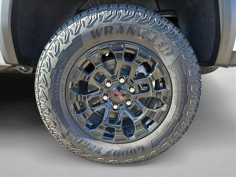 New 2026 GMC Canyon Elevation w/ Convenience Package RWD image 10
