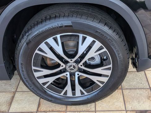 Used 2025 Mercedes-Benz GLA 250 image 30