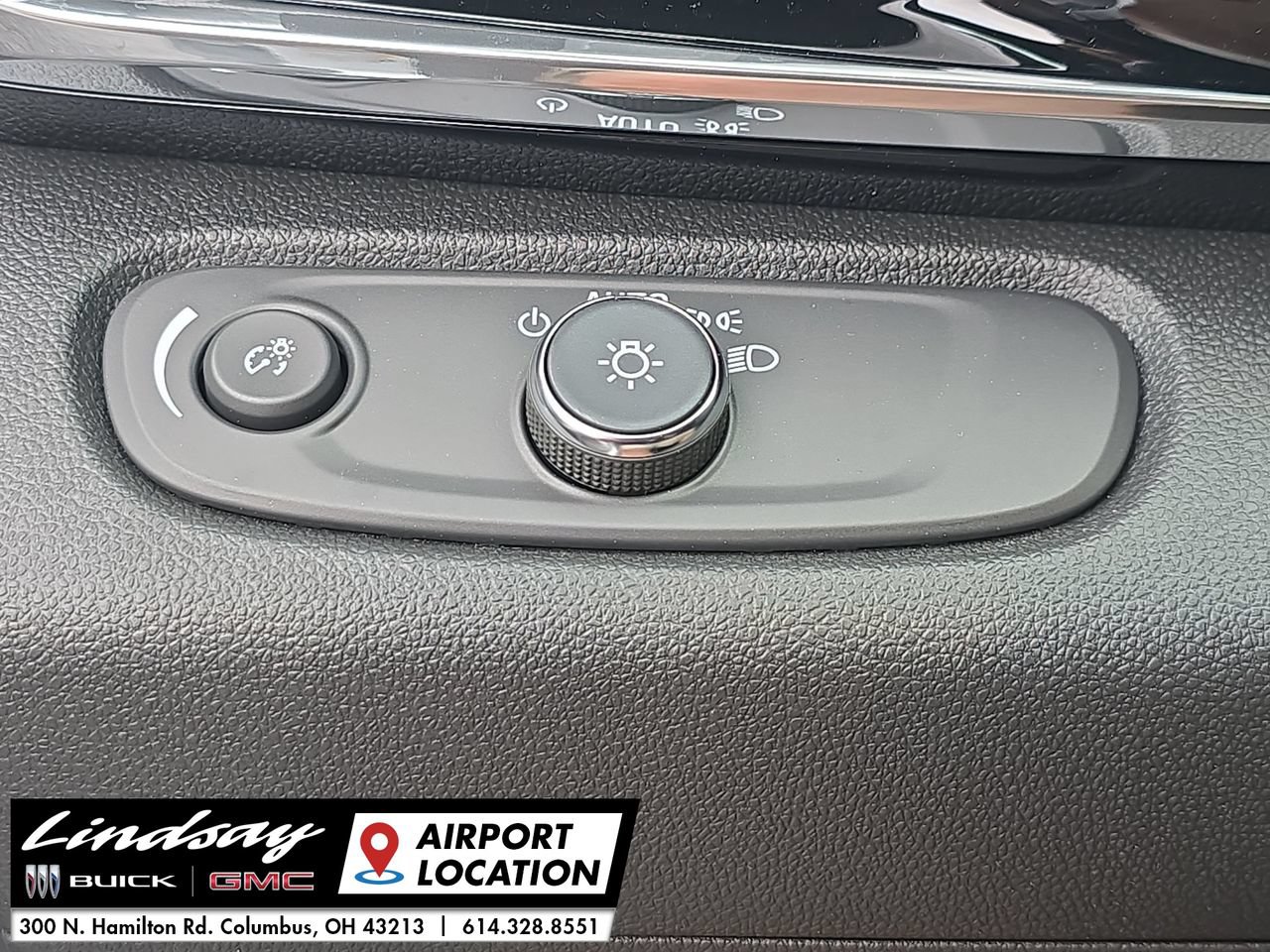 New 2026 Buick Envista Sport Touring w/ Convenience I Package FWD image 18