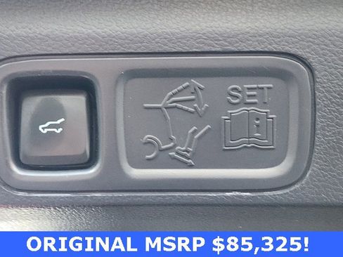 Used 2022 Ford Expedition Platinum image 39
