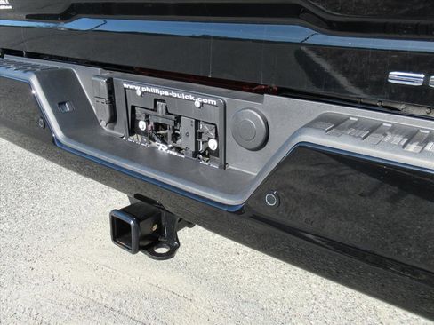 Used 2025 GMC Sierra 3500 Denali w/ Denali Reserve Package image 8