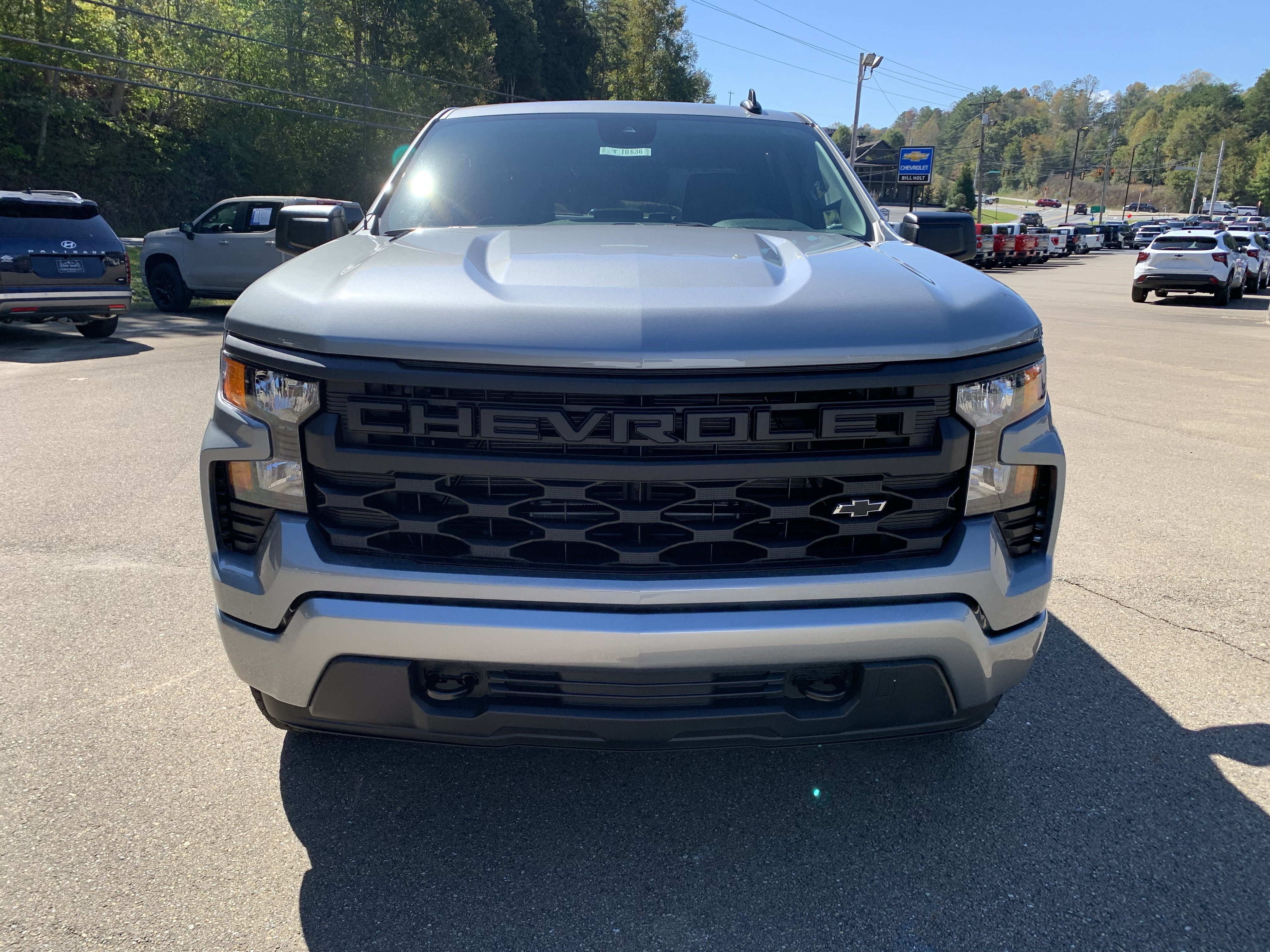 New 2026 Chevrolet Silverado 1500 Custom w/ Turbomax Blackout Package AWD/4WD image 4