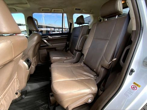 Used 2019 Lexus GX 460 Premium image 20