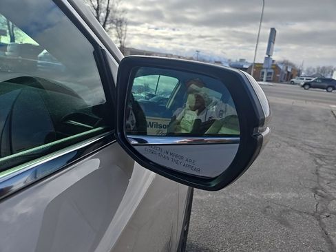 Used 2019 Honda CR-V Touring image 31