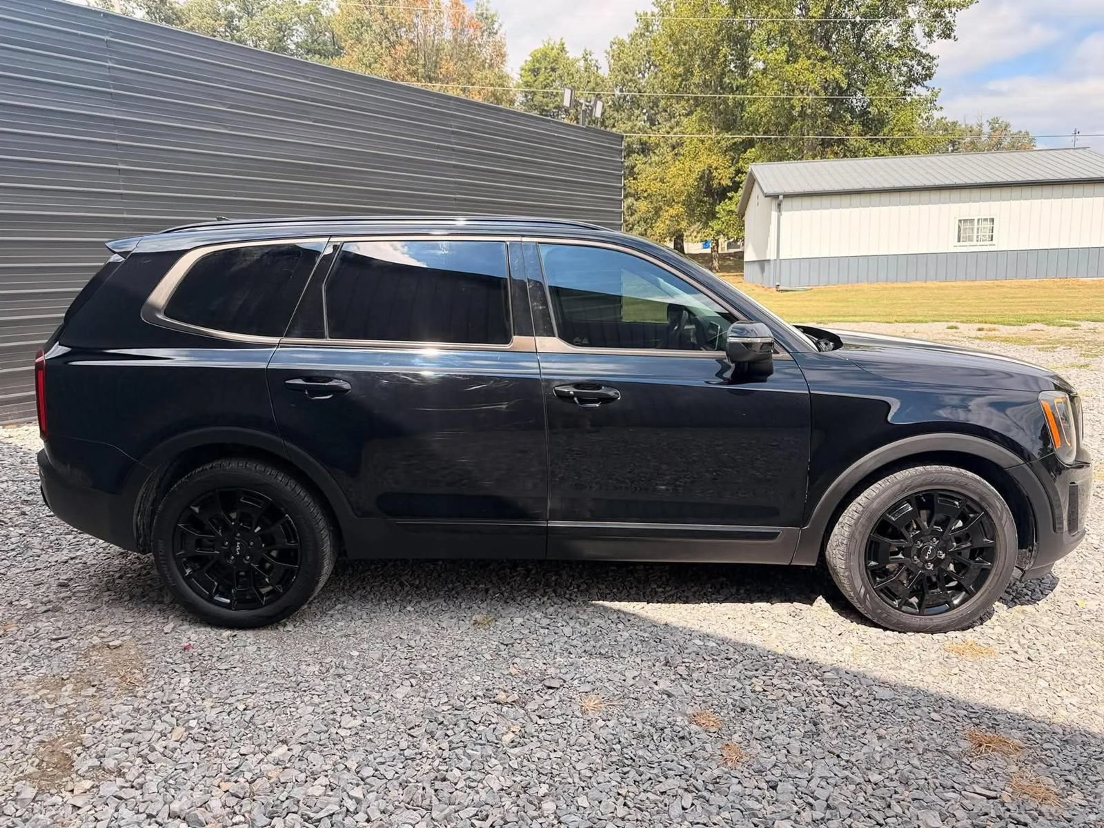 Used 2022 Kia Telluride EX w/ EX Premium Package AWD/4WD image 4