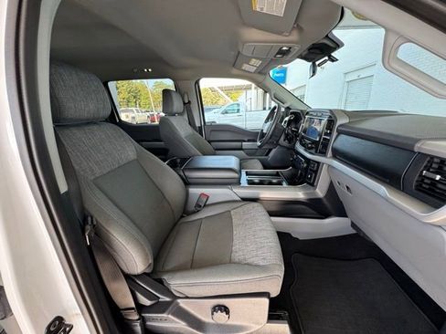 Used 2022 Ford F150 XLT image 16