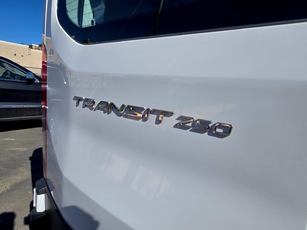 Used 2025 Ford Transit 250 Low Roof w/ Exterior Upgrade Package RWD image 12