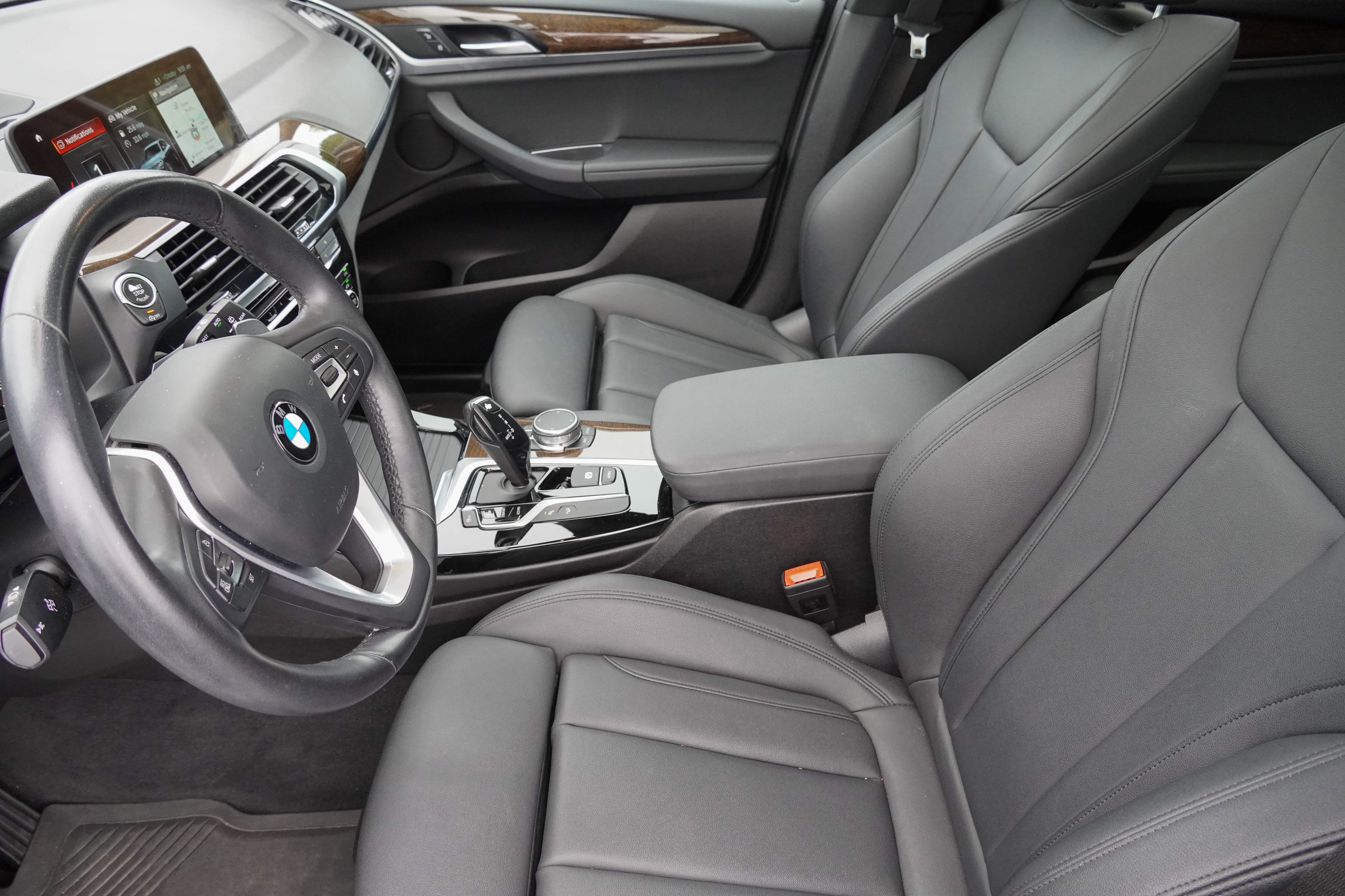 Used 2019 BMW X3 xDrive30i w/ Driving Assistance Package AWD/4WD image 11