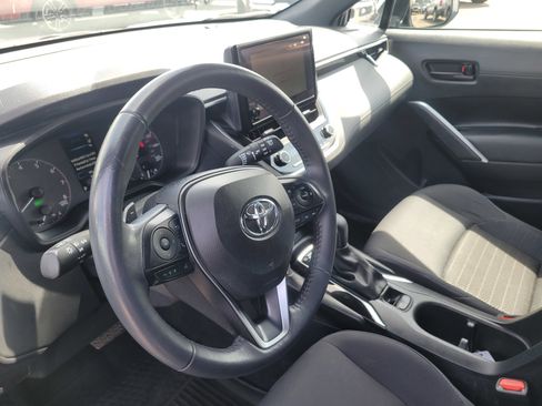 Used 2024 Toyota Corolla Cross AWD Hybrid image 6