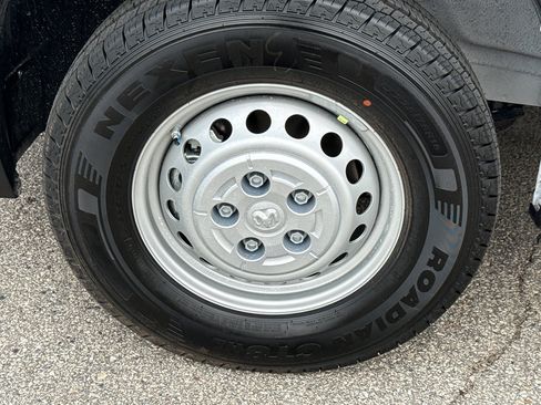 New 2026 RAM ProMaster 3500 w/ Convenience Group image 8