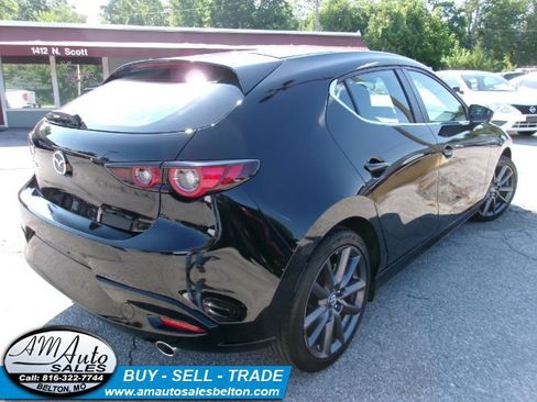 Used 2023 MAZDA MAZDA3 s FWD image 4