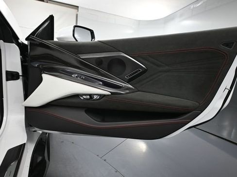 Used 2023 Chevrolet Corvette Z06 image 42